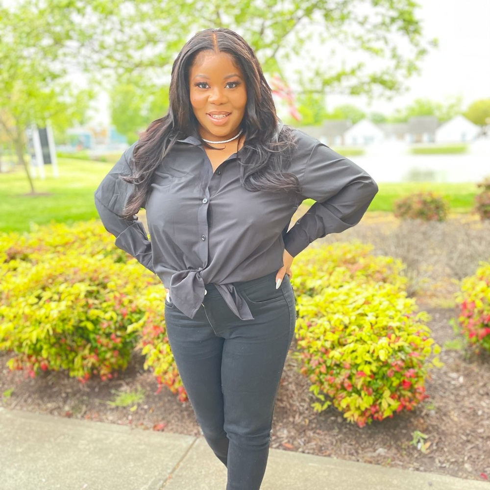 “Make Money Not Friends” -blouse